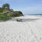 Weisse Kate Gut Priesholz * Rabenholz